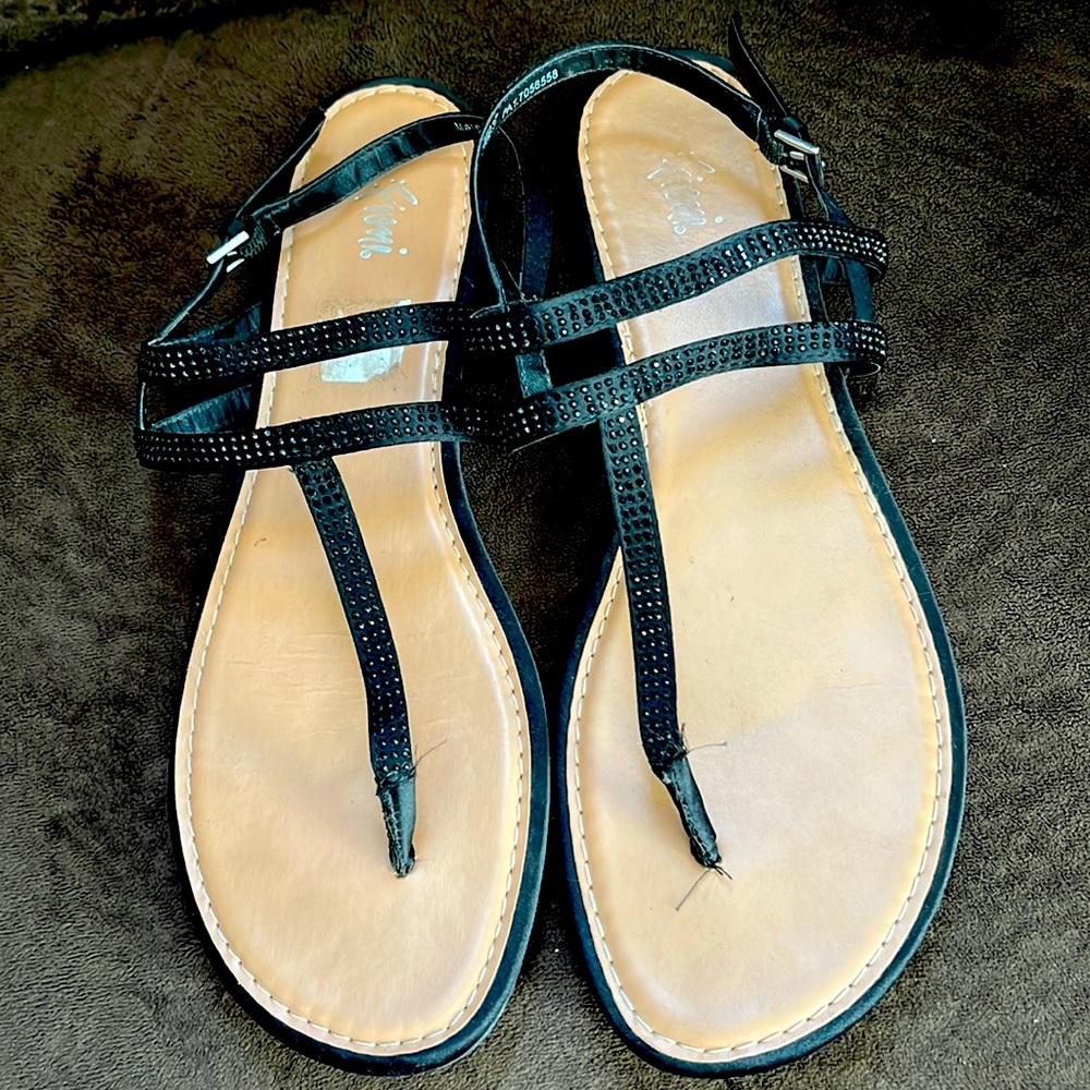 Sandal, size 9 1/2.  Black sparkly beads.